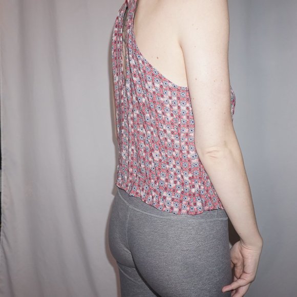 Pink Patterned Keyhole Halter Top - Picture 4 of 7